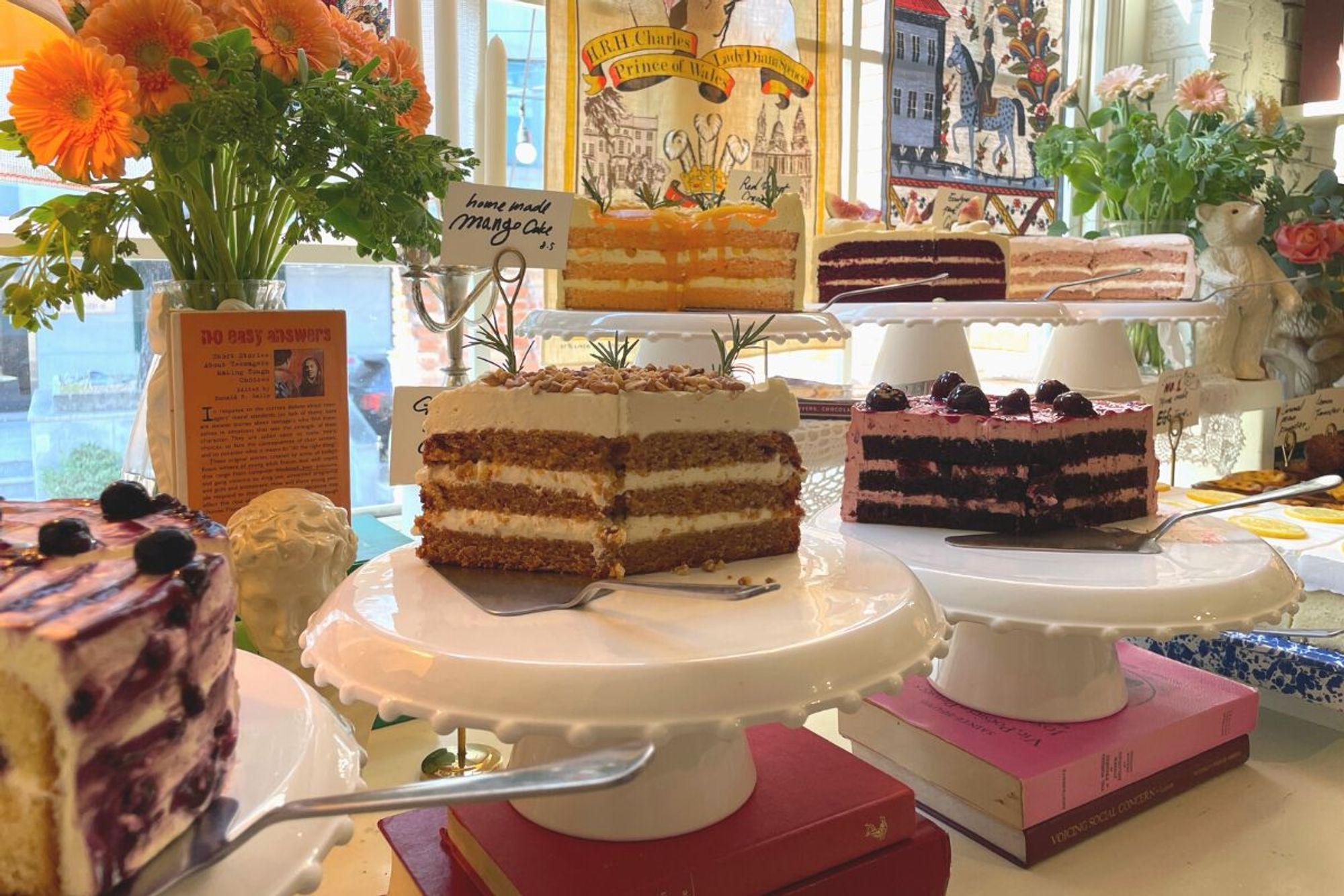 弘大 カフェ｜Cafe Layered 延南店