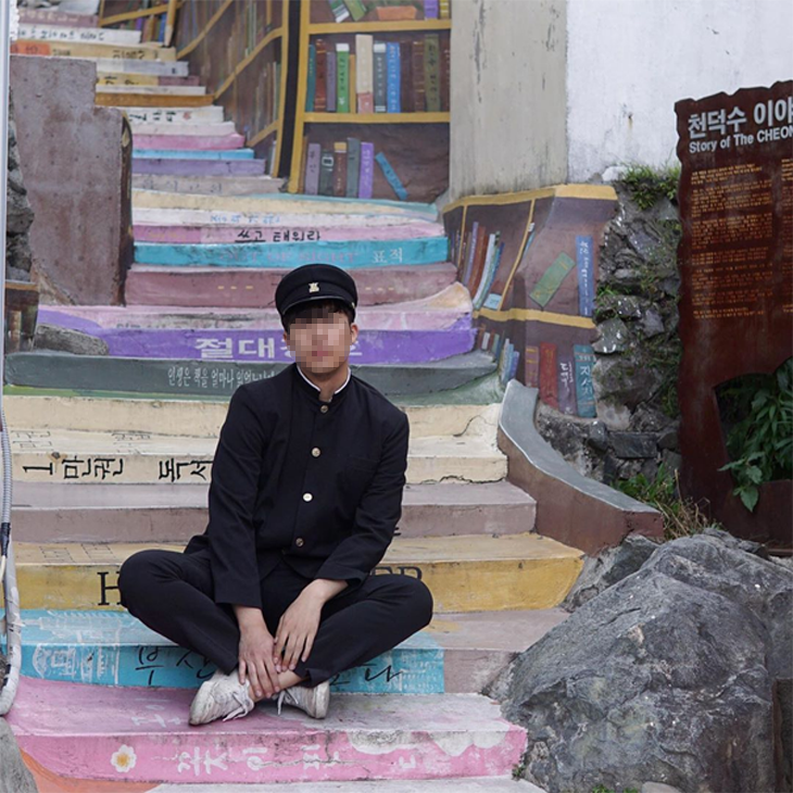 Gamcheon Culture Station | Most beautiful souvenir shop with eye catching accessories and designs