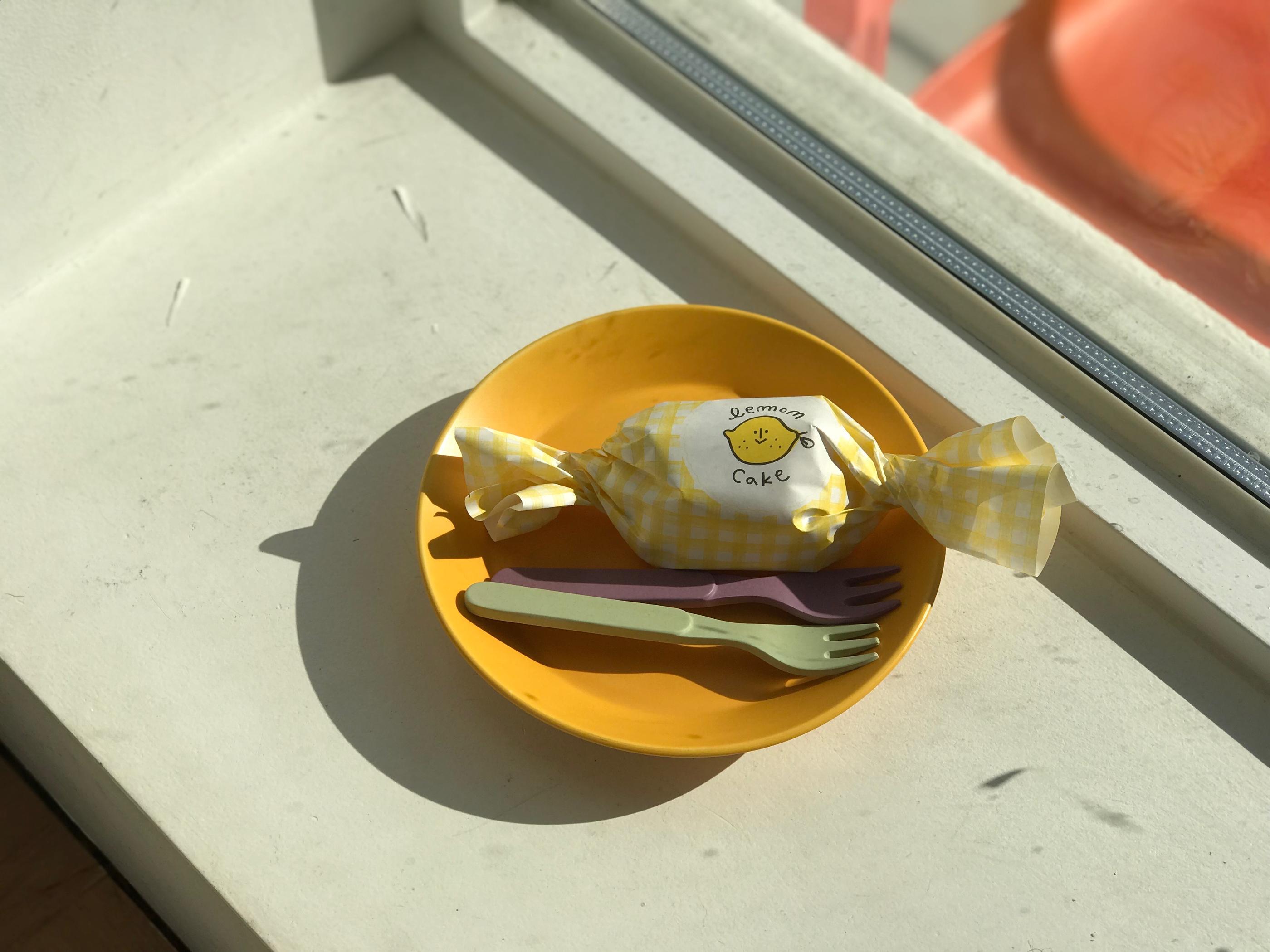 Cafe Skön, an ultra famous cafe in Hongdae that is well-known for its cute drinks and desserts