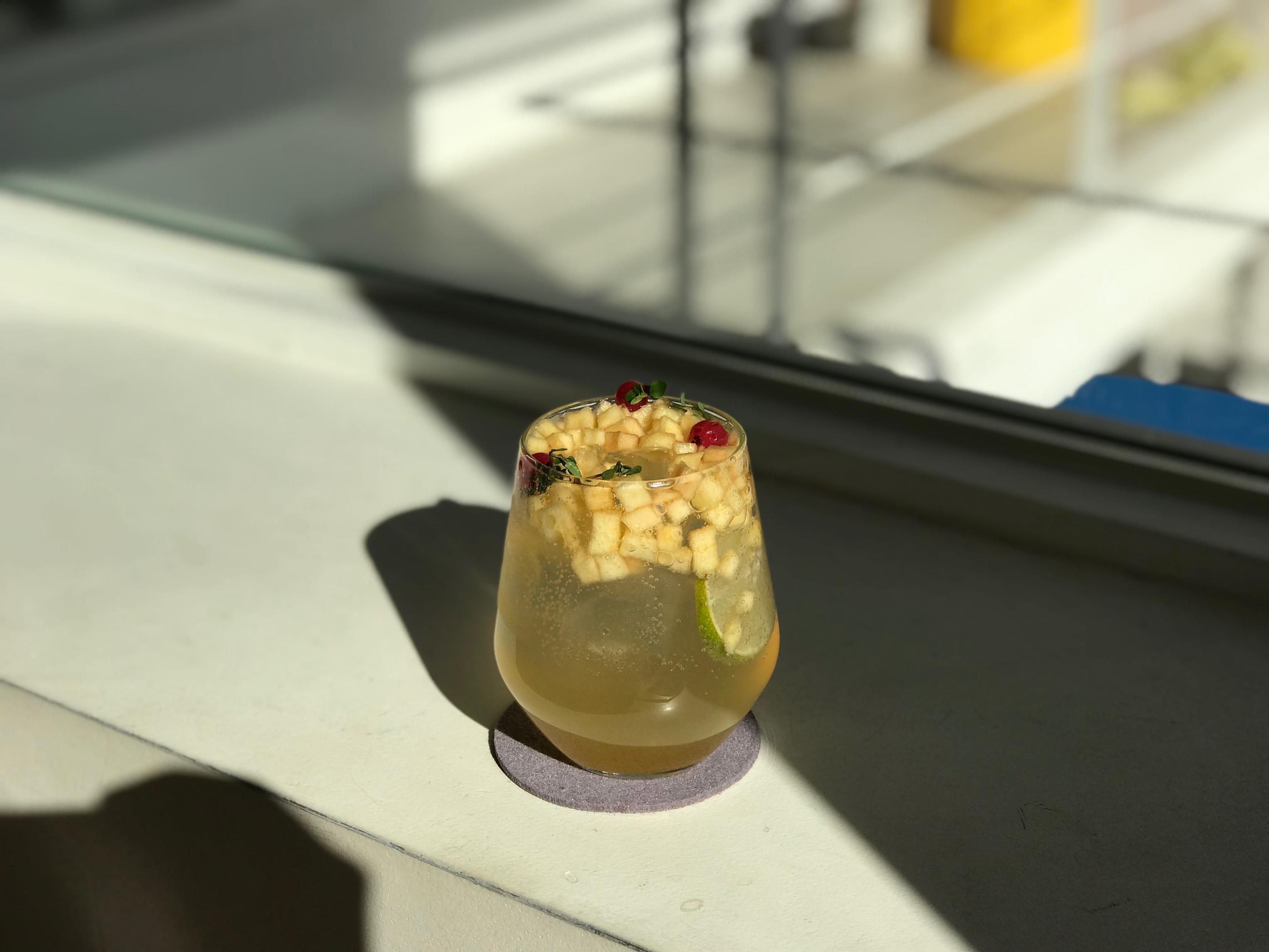 Cafe Skön, an ultra famous cafe in Hongdae that is well-known for its cute drinks and desserts