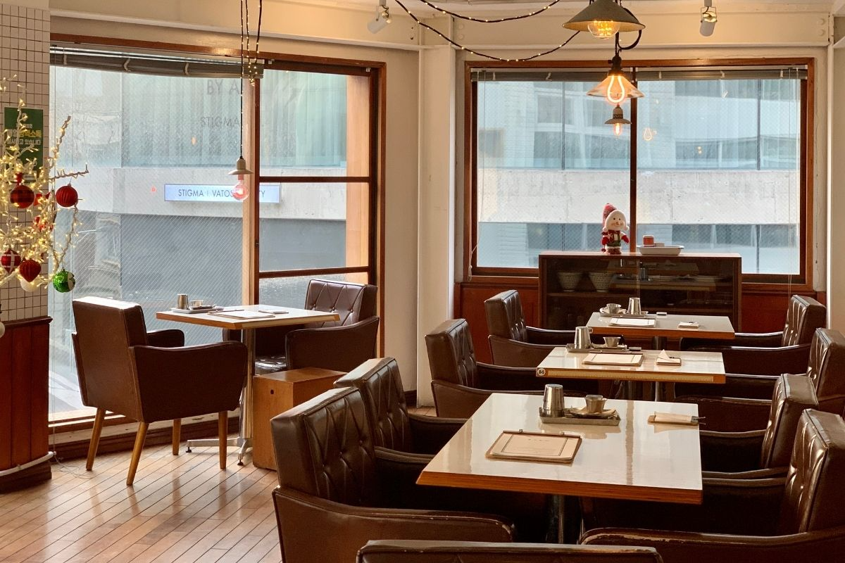 tầng 2 ở Tokkijung chi nhánh Hongdae 토끼정 홍대