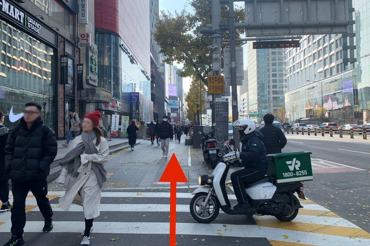 ở Tokkijung chi nhánh Hongdae 토끼정 홍대