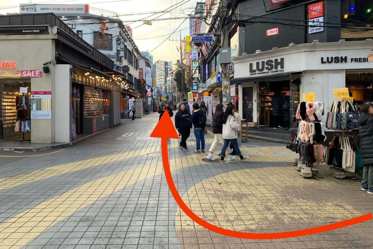 chỉ đường đến ở Tokkijung chi nhánh Hongdae 토끼정 홍대