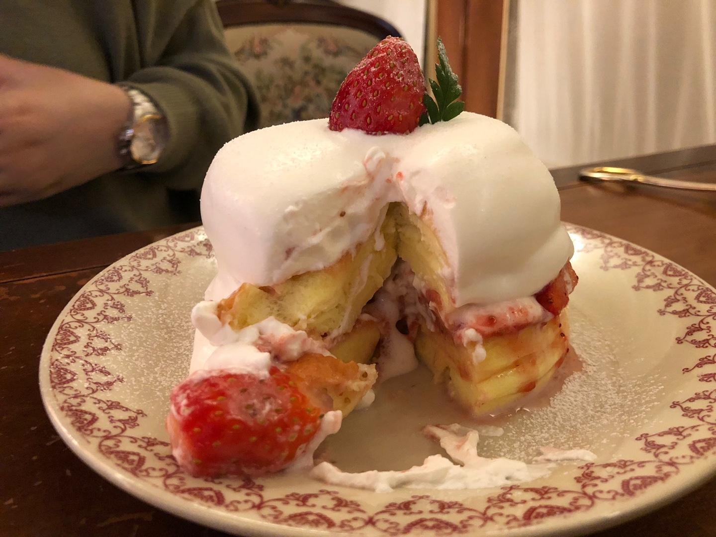 【益善洞美食】人氣爆燈！韓屋古董復古風cafe, 必點超厚忌廉梳乎厘！