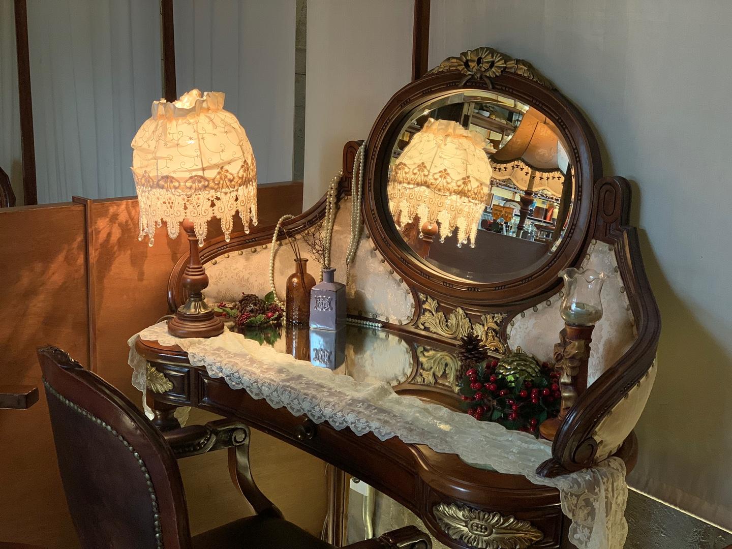 【益善洞美食】人氣爆燈！韓屋古董復古風cafe, 必點超厚忌廉梳乎厘！