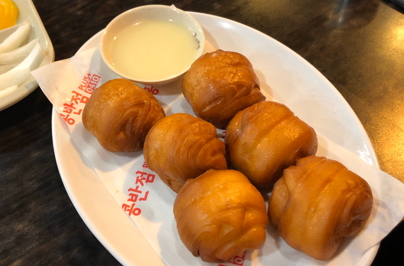 韓国の焼き蒸しパン、ホアジュアンの画像