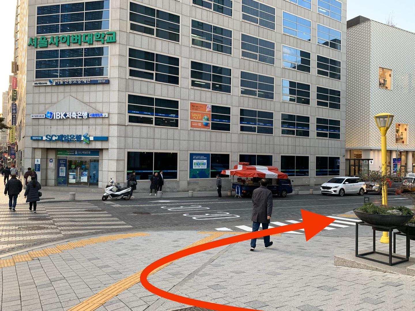 korea, seoul, myeongdong, shopping, contacts, contact lenses, glasses, sunglasses, eye test, optometry, discount, shipping, optical