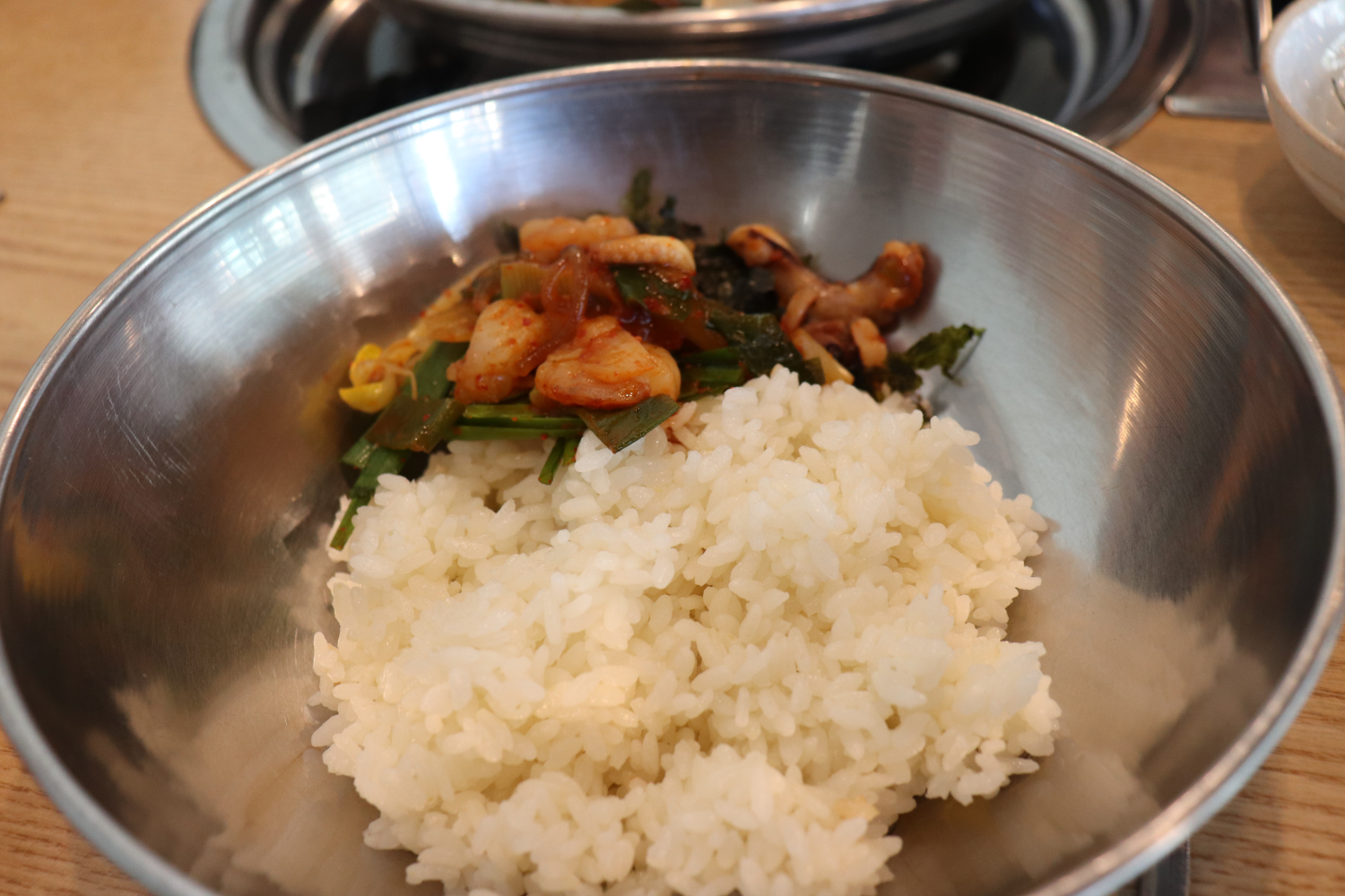 有章魚、小腸、蝦子的釜山當地美食：百歲章魚 海雲台