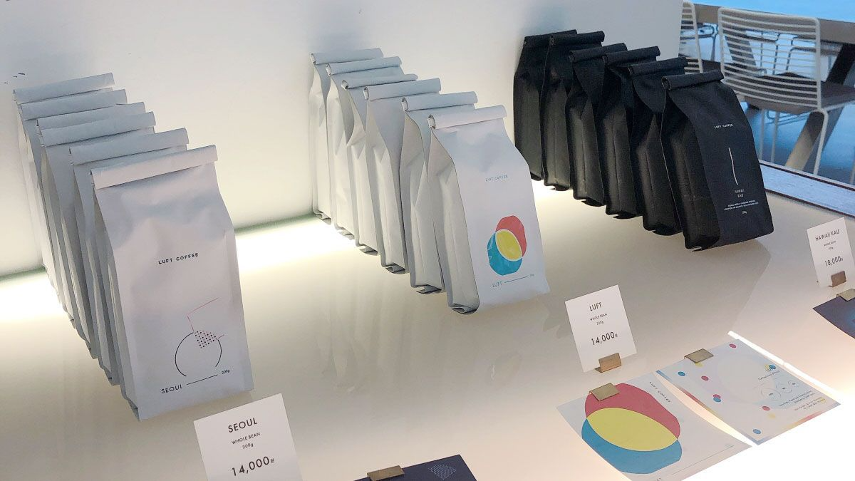 ｖ韓国カフェ、小さなハワイ、ソウルカフェ、明洞カフェ、ミョンドンカフェ、広いカフェ、ベーカリーカフェ、韓国ベーカリーカフェ、韓国パン屋、オシャレなパン屋、ルフトコーヒー