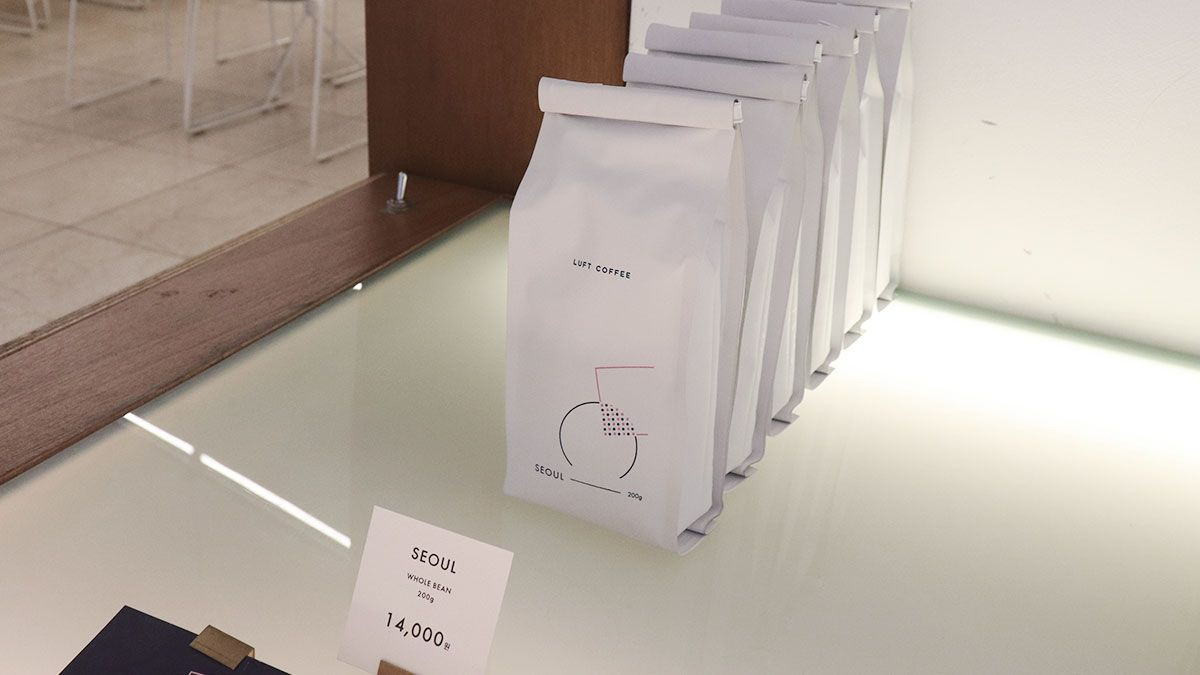 韓国カフェ、小さなハワイ、ソウルカフェ、明洞カフェ、ミョンドンカフェ、広いカフェ、ベーカリーカフェ、韓国ベーカリーカフェ、韓国パン屋、オシャレなパン屋、ルフトコーヒー