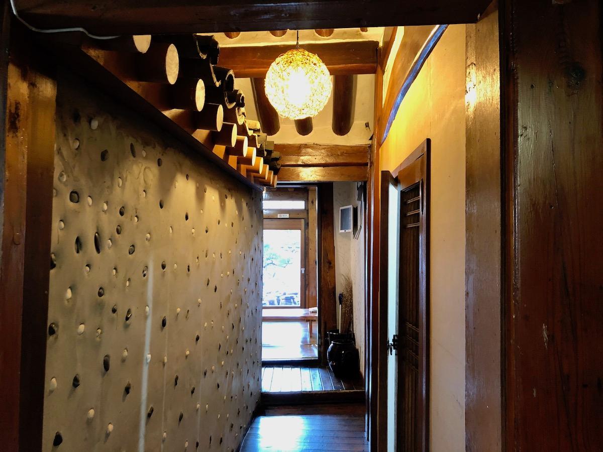 korea, seoul, insadong, samcheongdong, korean food, soy marinated crab, soy sauce crab, side dishes, coupon, discount, foodie, travel, tour, housemade, no msg, savoury