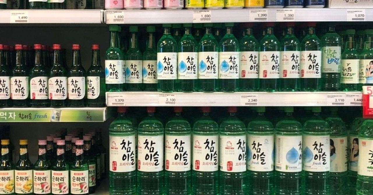 korea, seoul, food, high calorie, fat food, chicken, fried chicken, korean food, tteokbokki, spicy rice cake, gopchang, beef intestines, snacks, honey butter, almonds, cake, cookies, biscuits, cheese, jokbal, soju, pig