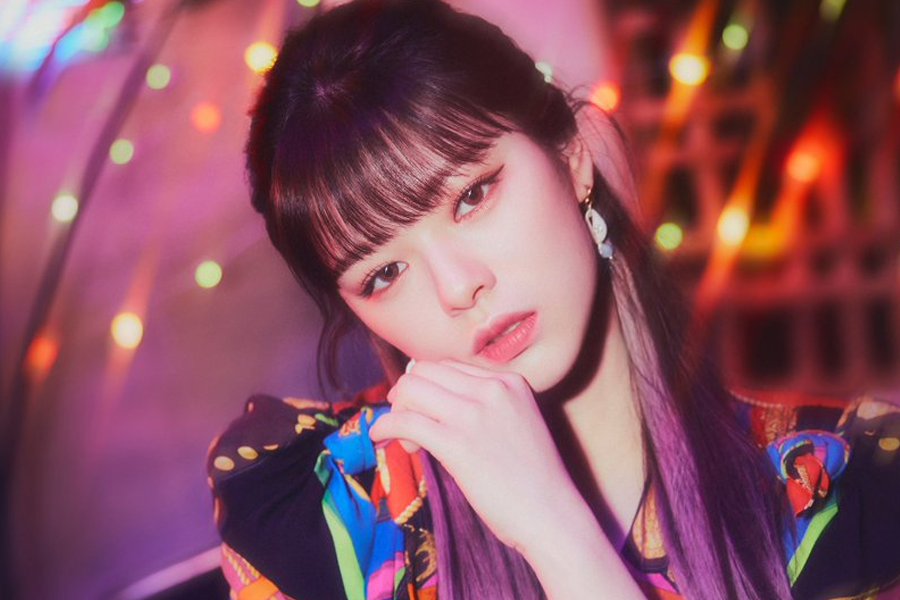 韩国演艺行业压力, 象征着一名艺人应对世界的艰辛和挑战, 尤其是心理健康方面的困难.