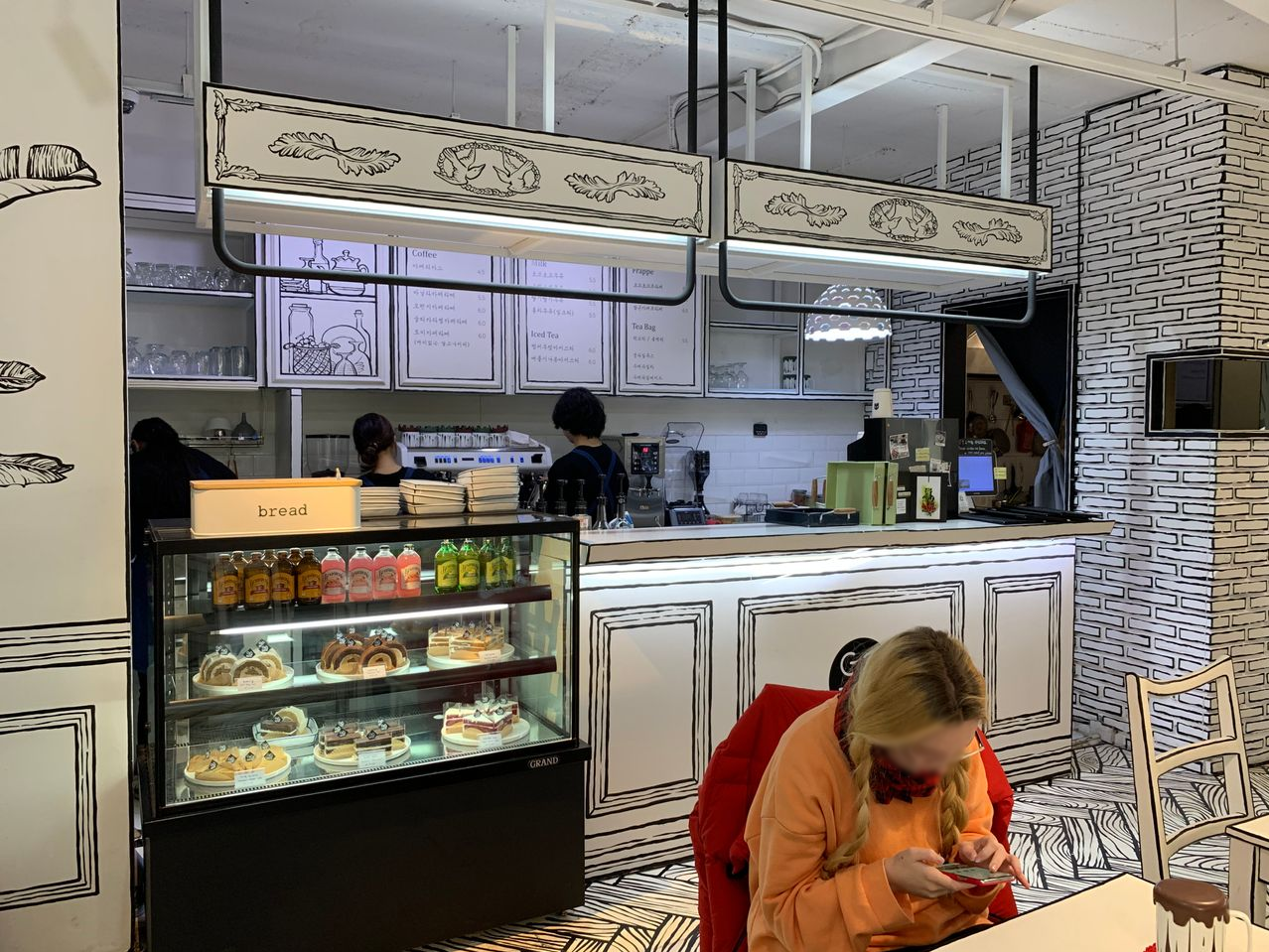 延南洞 | Cafe 延南洞223-14 首爾 弘大韓國 安靜 棒 特色 酷 咖啡廳 有趣 綠茶拿鐵 抹茶拿鐵 蛋糕 甜點 伯爵茶 巧克力 餅乾 柳橙咖啡 拍照區 新潮咖啡廳 韓國咖啡廳 韓國美食