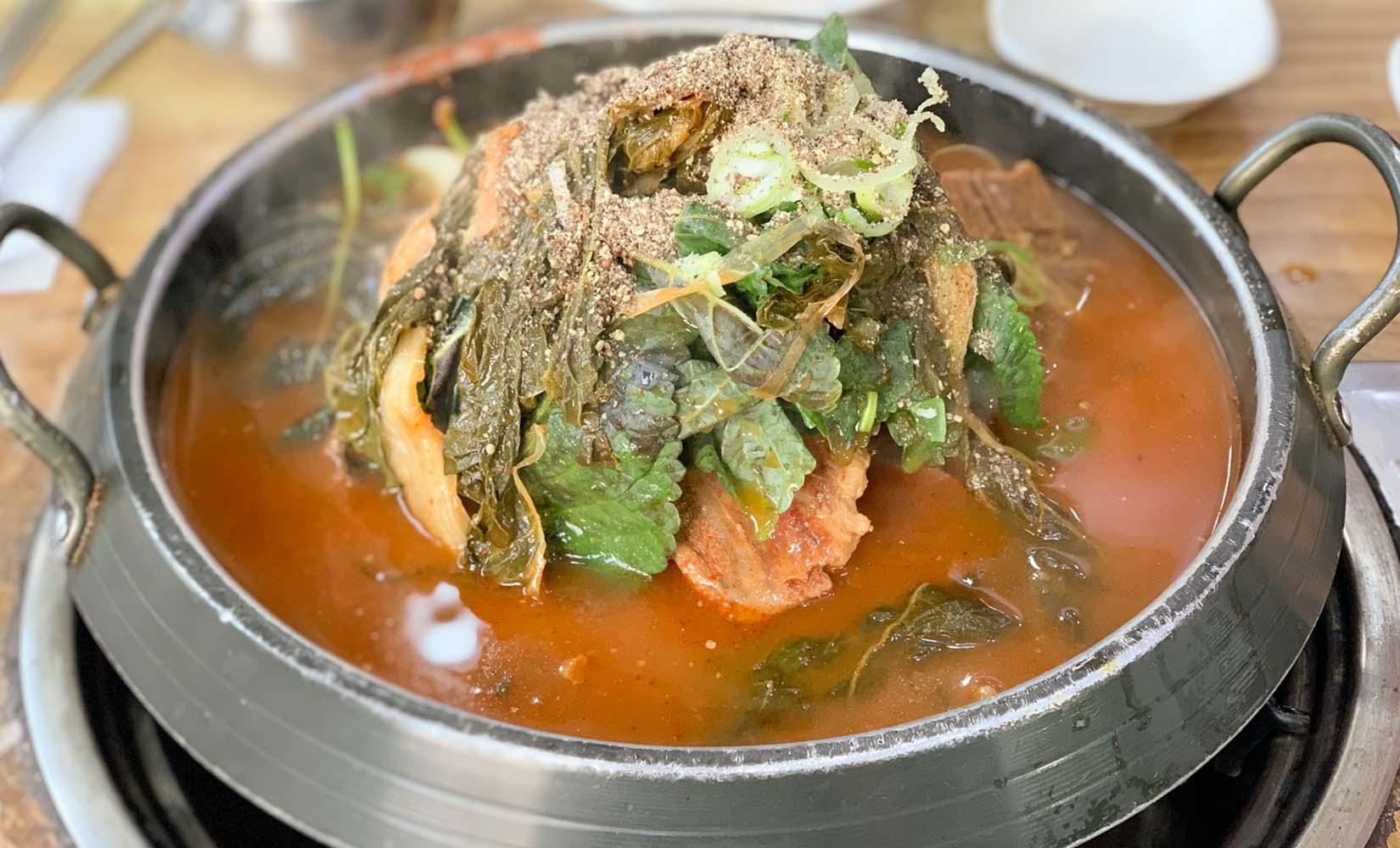 弘大「二代祖馬鈴薯排骨湯」介紹