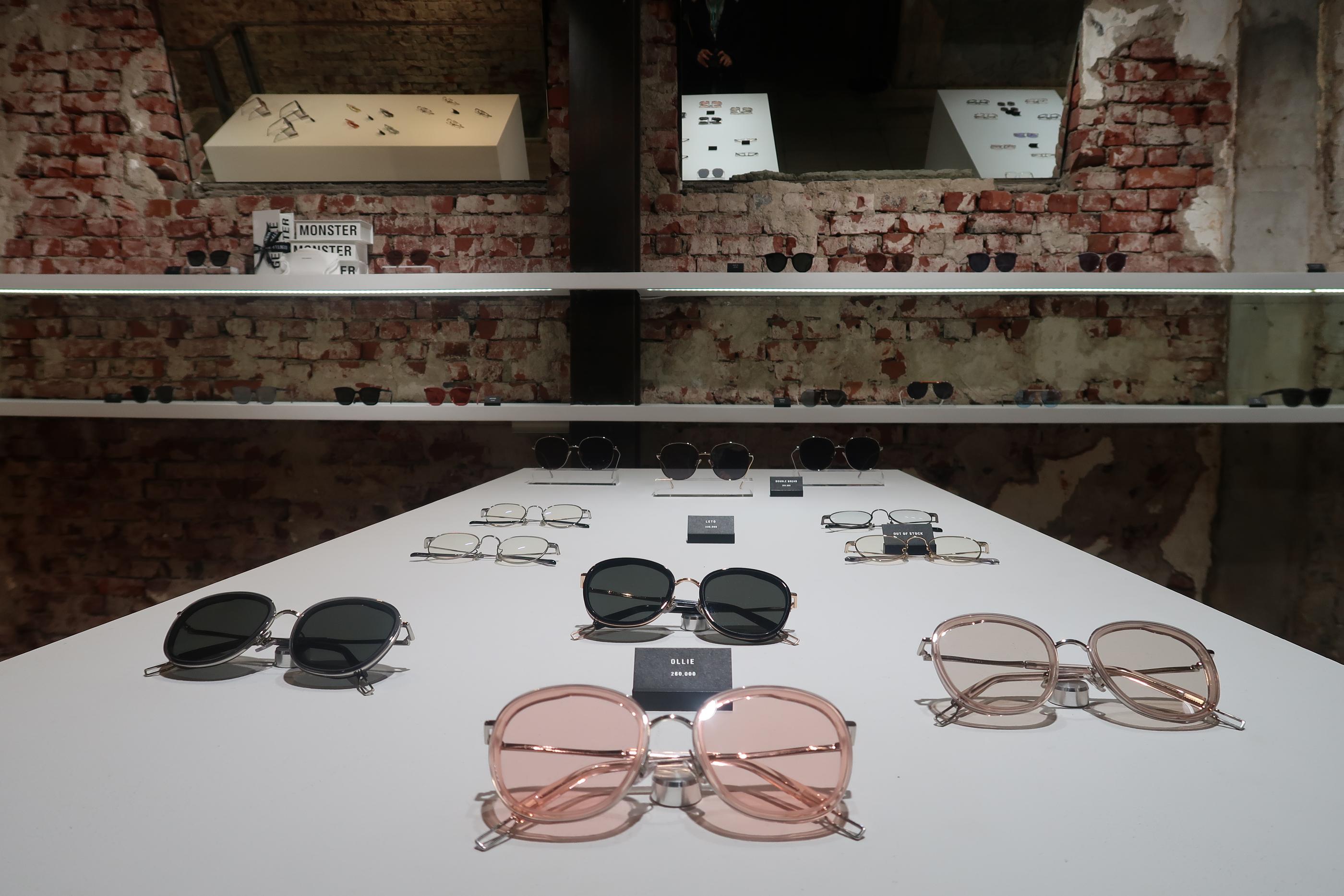 Gentle Monster. Flagship store. sunglass. optical glass. bathhouse remodeling. artistic remodeling. art.