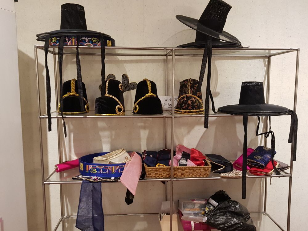 花様韓服、ファヤンハンボク、ハンボクレンタル、チマチョゴリ、韓国人ハンボク