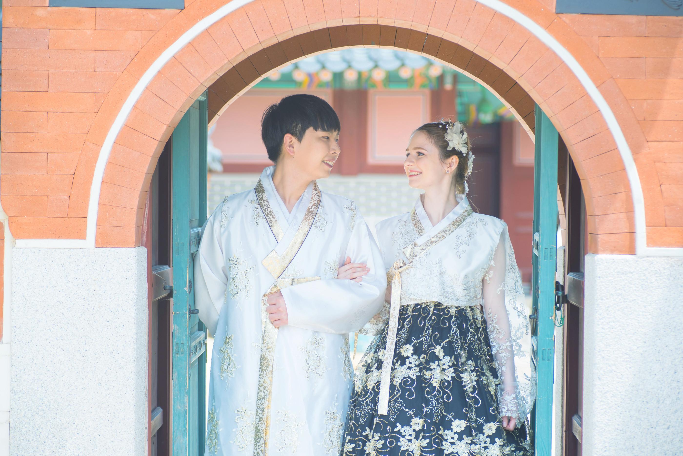 花様韓服、ファヤンハンボク、ハンボクレンタル、チマチョゴリ、韓国人ハンボク