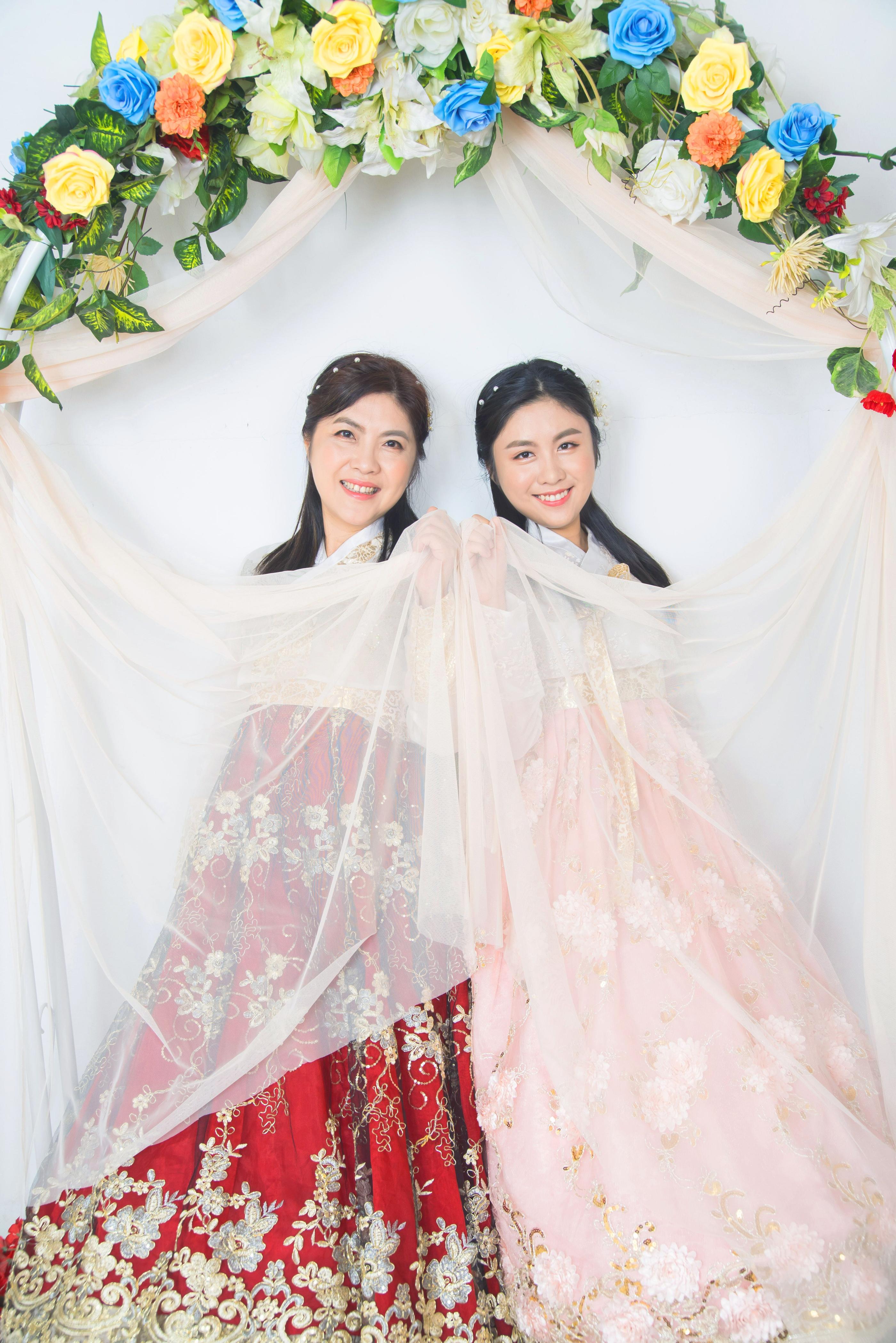 花様韓服、ファヤンハンボク、ハンボクレンタル、チマチョゴリ、韓国人ハンボク