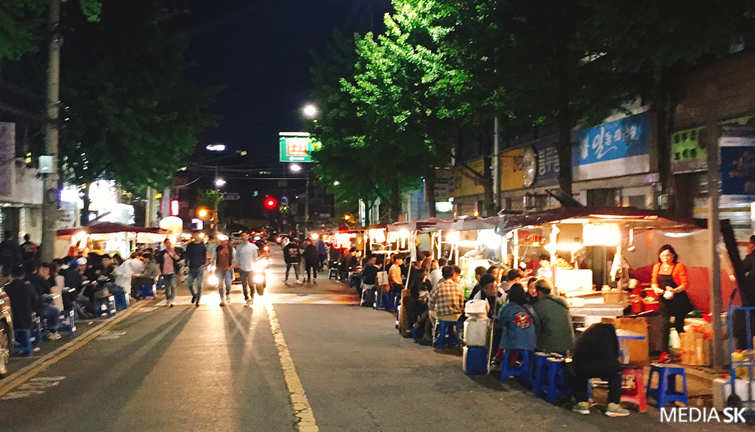 korea, travel korea, korean street food, food streets, hanwoo, korean beef, korean hairtail, korean pajeon, pancake, myeongdong, dongdaemun, namdaemun