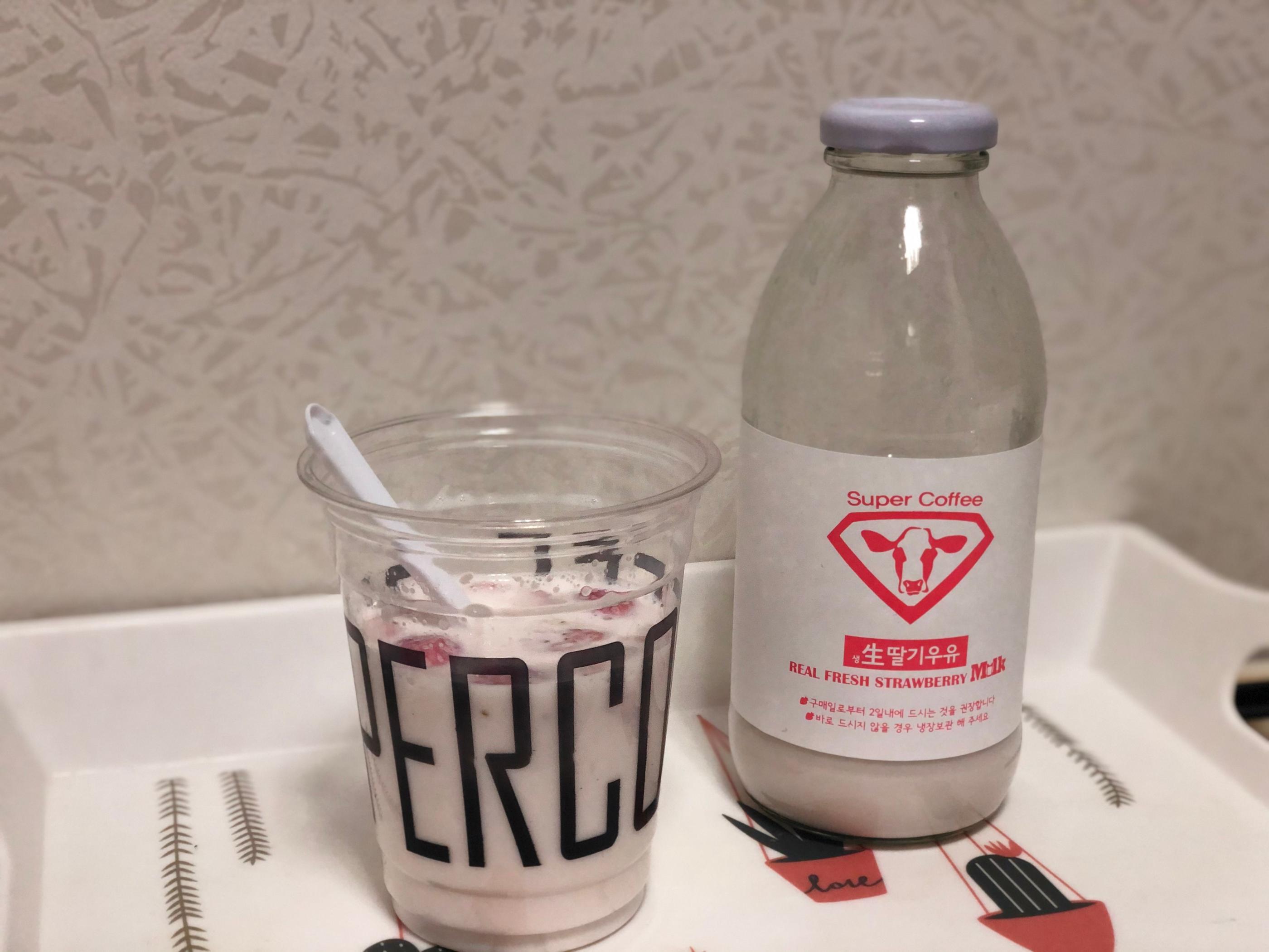 Strawberry Milk at Super Coffee | Hongdae Want to try one of the best strawberry milk in Korea? Come to Super Coffee!