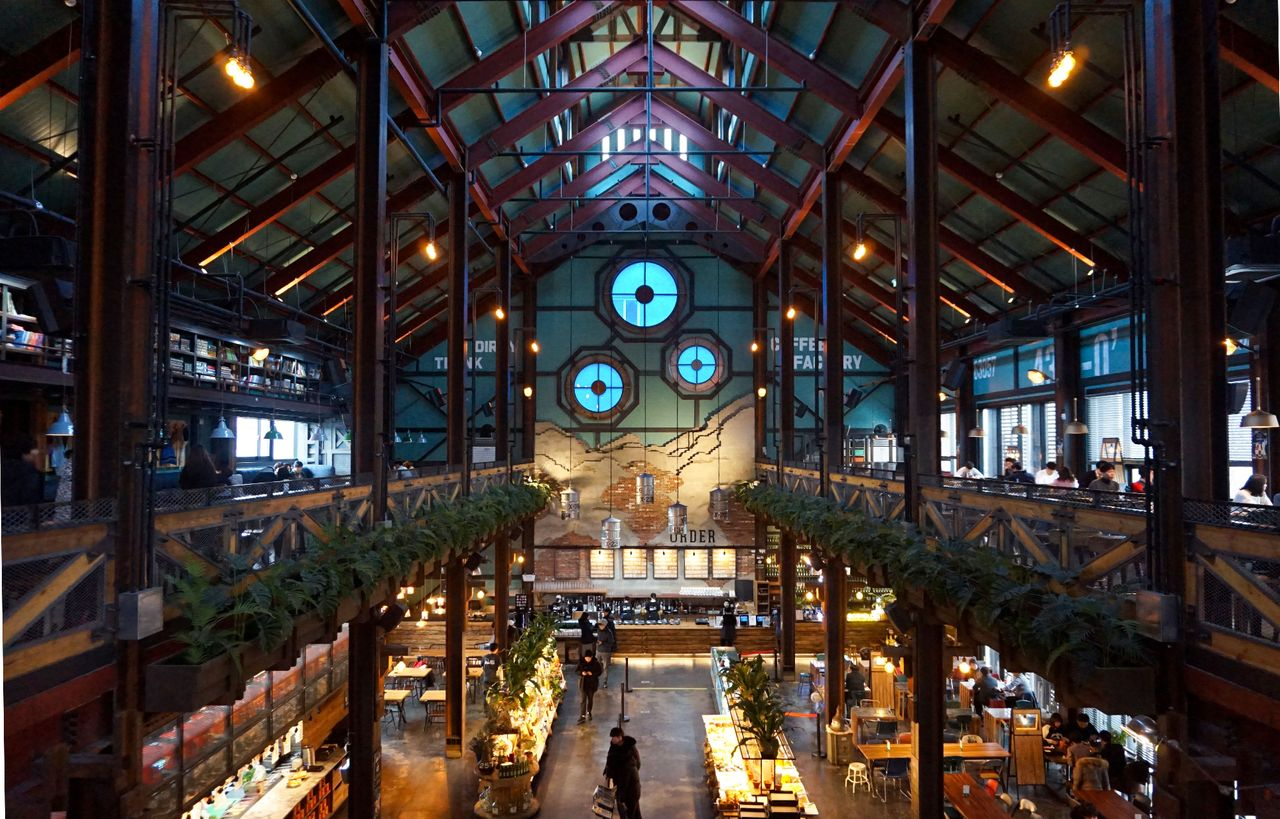 Cafe + Bakery + Restaurant + Bar | Instagram Superstar of Paju, seoul, paju, travel, pasta, burger, pastries, pastry, cakes, wine, beer, heineken, cafe tour, korea, seoul, paju