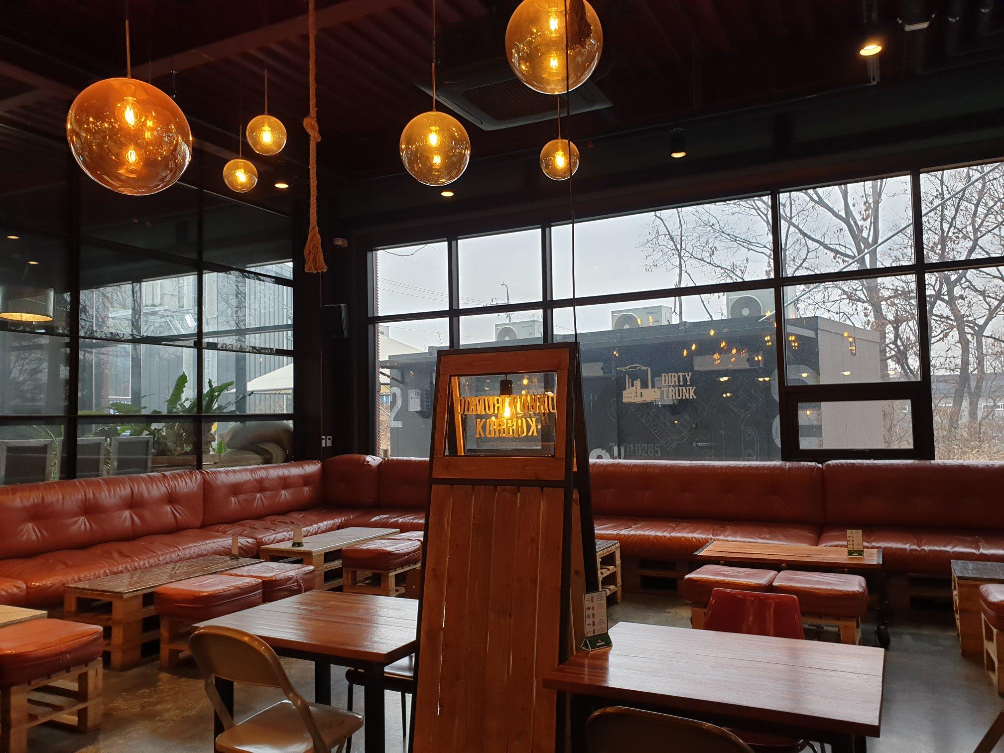 Cafe + Bakery + Restaurant + Bar | Instagram Superstar of Paju, seoul, paju, travel, pasta, burger, pastries, pastry, cakes, wine, beer, heineken, cafe tour, korea, seoul, paju