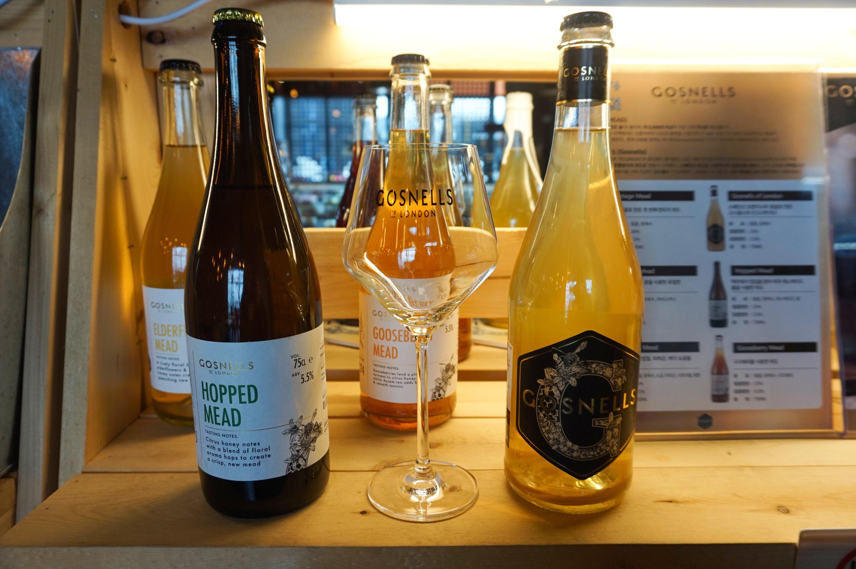 Cafe + Bakery + Restaurant + Bar | Instagram Superstar of Paju, seoul, paju, travel, pasta, burger, pastries, pastry, cakes, wine, beer, heineken, cafe tour, korea, seoul, paju