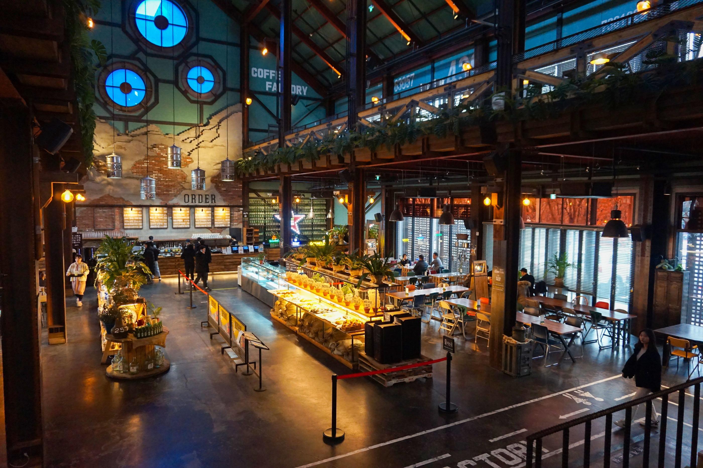 Cafe + Bakery + Restaurant + Bar | Instagram Superstar of Paju, seoul, paju, travel, pasta, burger, pastries, pastry, cakes, wine, beer, heineken, cafe tour, korea, seoul, paju