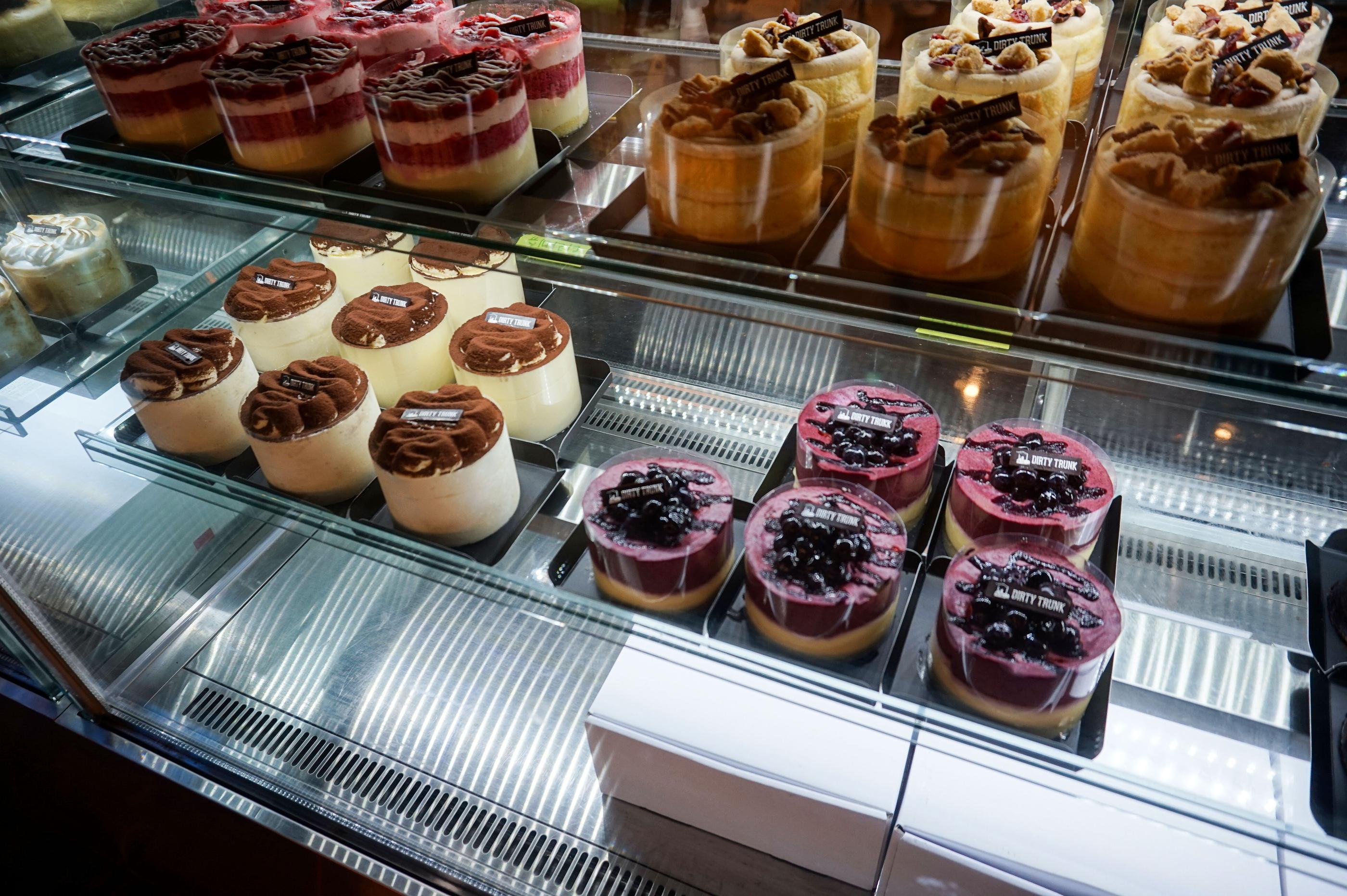 Cafe + Bakery + Restaurant + Bar | Instagram Superstar of Paju, seoul, paju, travel, pasta, burger, pastries, pastry, cakes, wine, beer, heineken, cafe tour, korea, seoul, paju