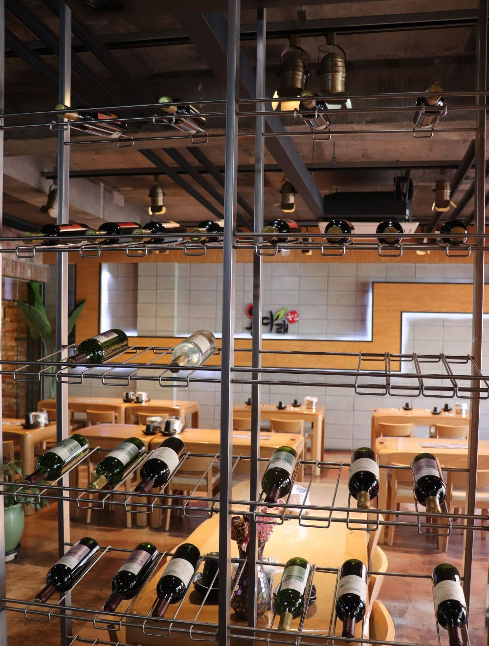 チムタク 韓国旅行 弘大 安東チムタク 弘大グルメ店 オンダレチムタク 韓国料理