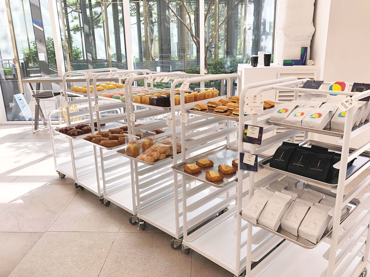 ソウルカフェ、韓国カフェ、美味しいお店、デザートカフェ、カンファムンカフェ、チョンガクカフェ、明洞カフェ、ルフトコーヒー、Luft Coffee