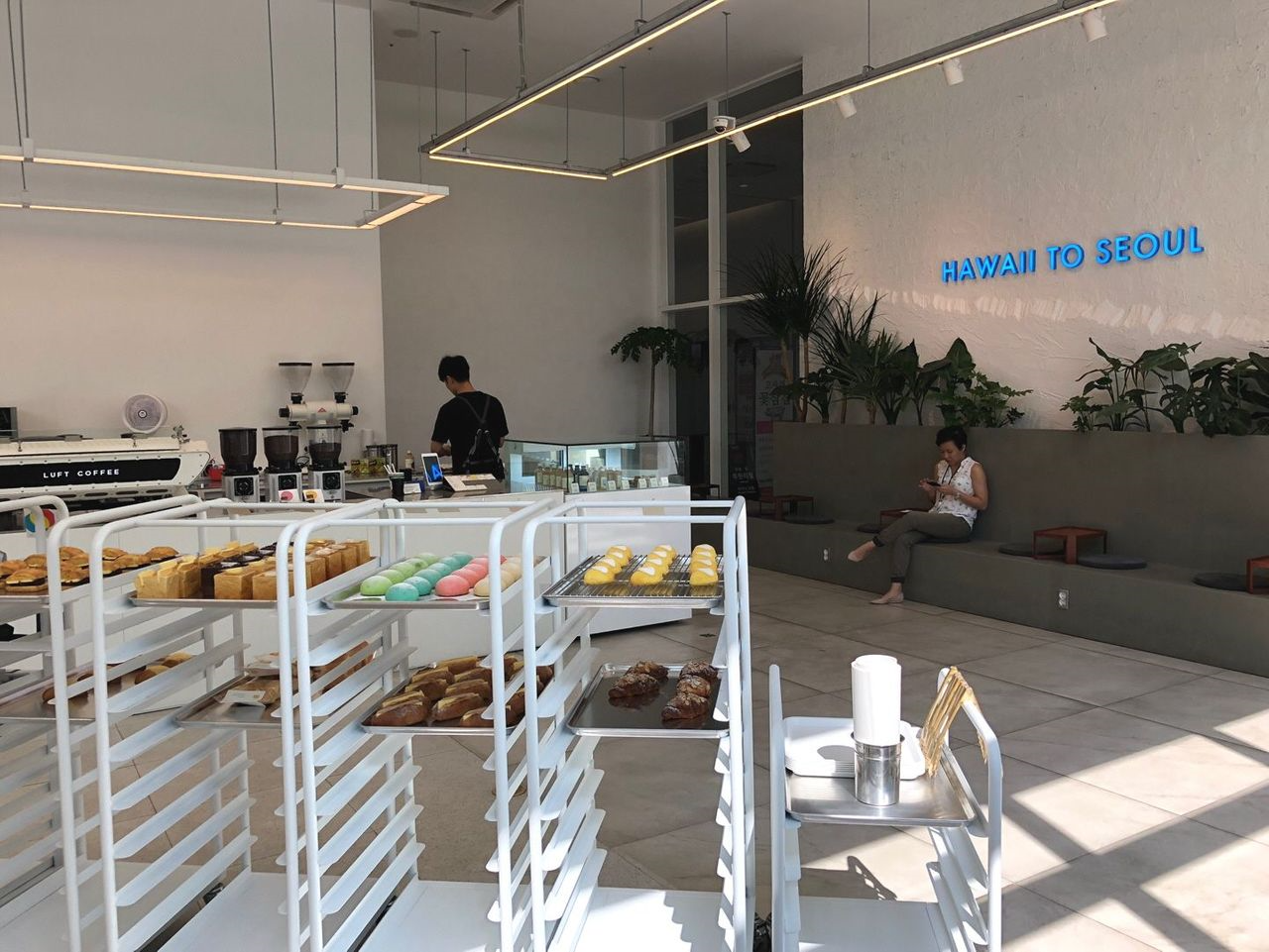 ソウルカフェ、韓国カフェ、美味しいお店、デザートカフェ、カンファムンカフェ、チョンガクカフェ、明洞カフェ、ルフトコーヒー、Luft Coffee