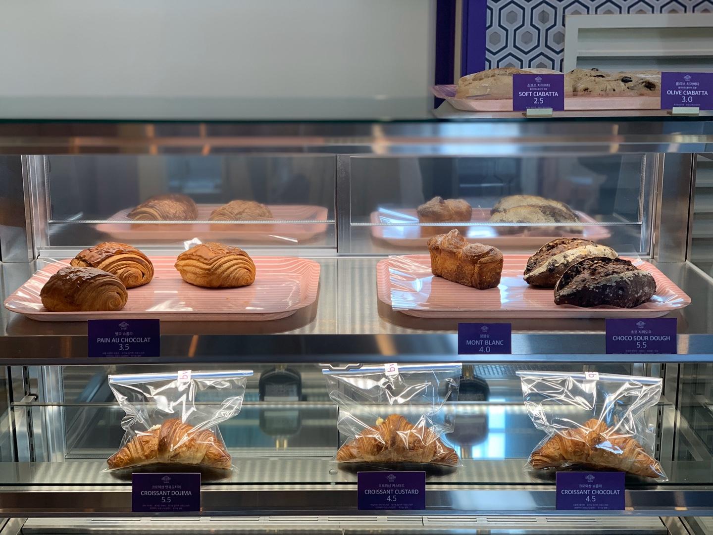 乙支路上班族至愛咖啡廳，想喺韓國食麵包又有多個選擇啦！