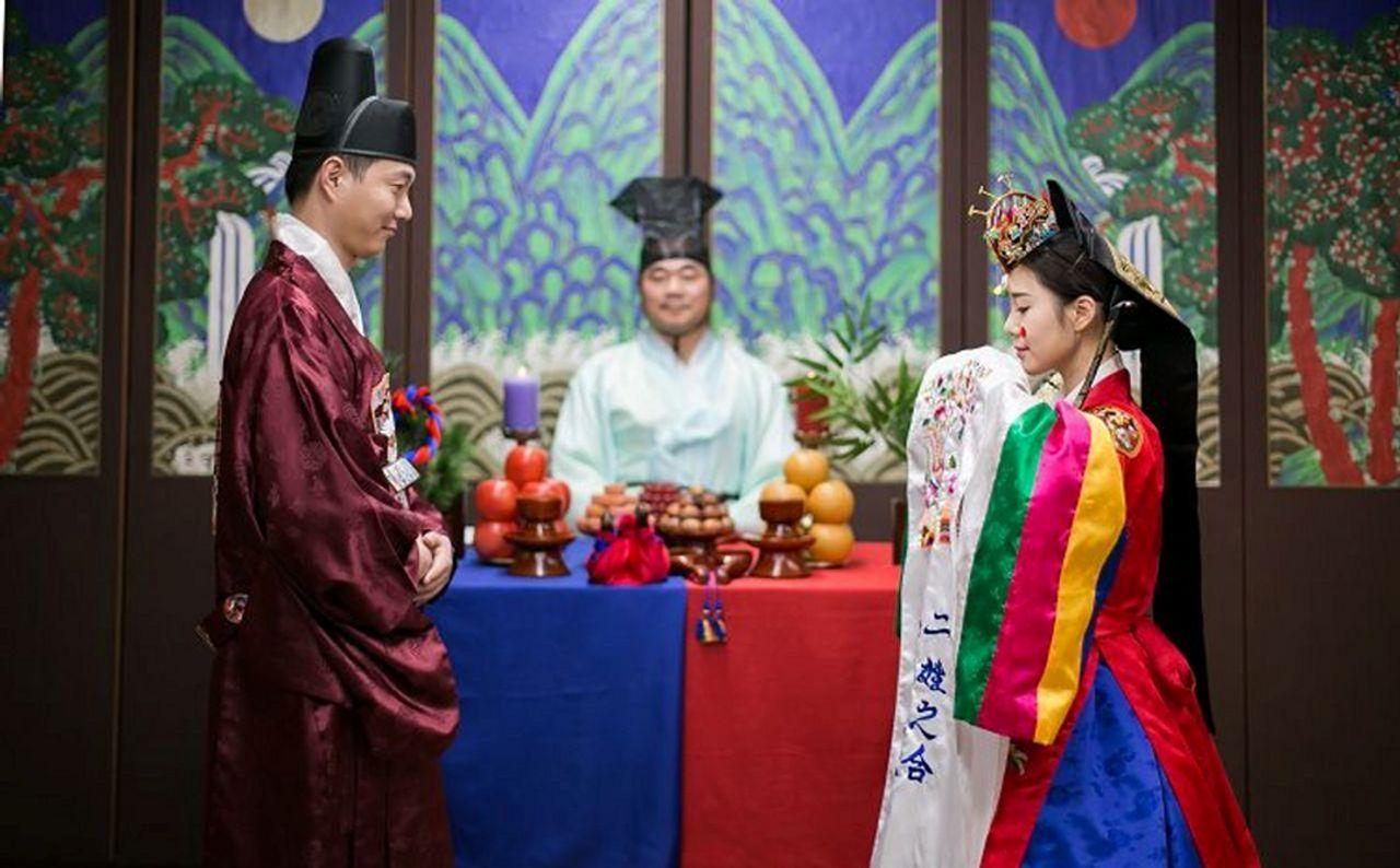 韓國傳統婚禮體驗｜仁寺洞宮廷婚禮(含攝影)