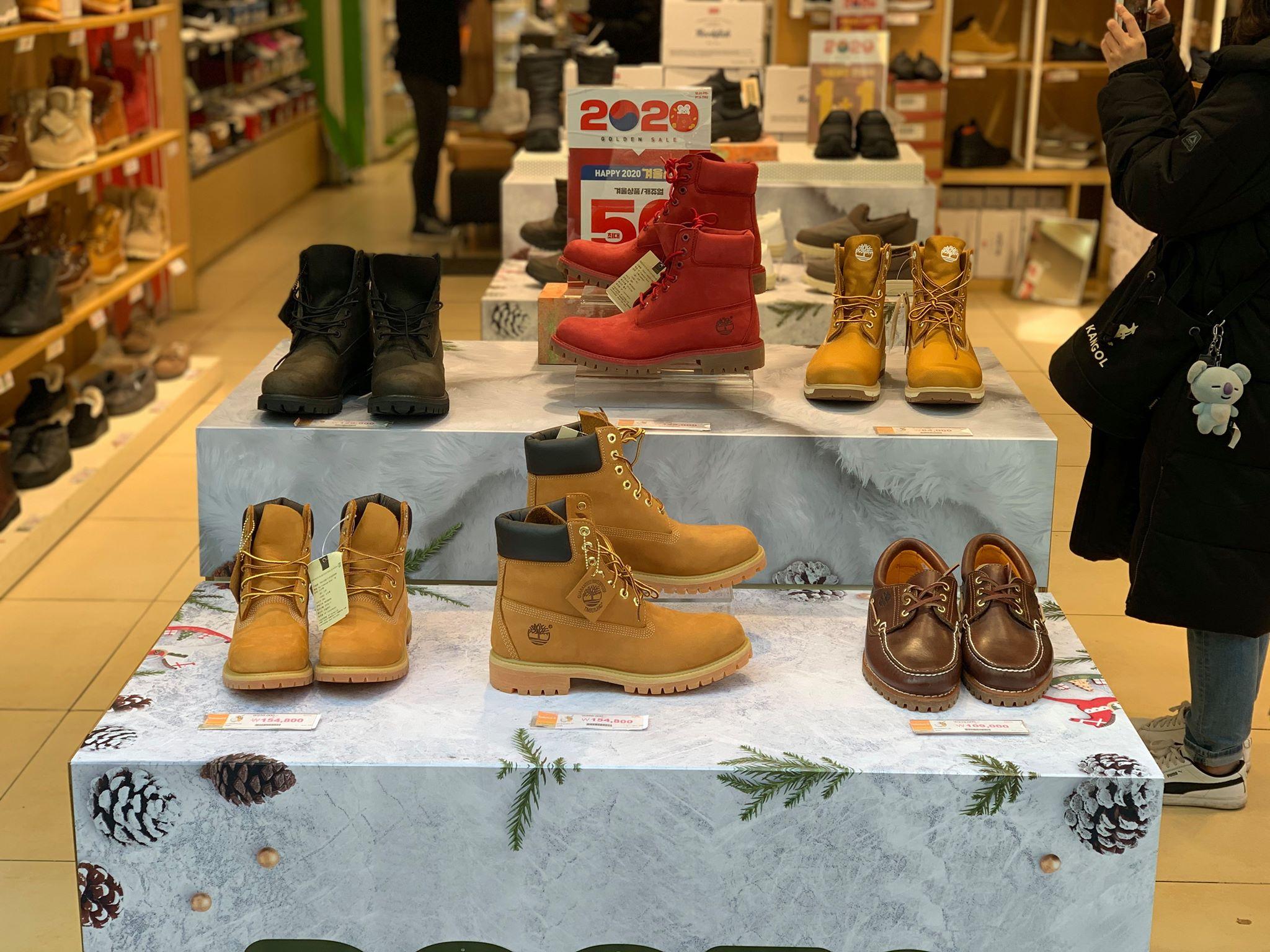 offset sneaker shopping
