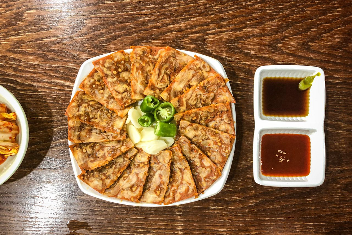 テレビに出た美味しいお店 ソウル ホットプレイス 明洞 百済参鶏湯 明洞グルメ店 韓国グルメ 参鶏湯 韓国料理 ソウル 韓国グルメ旅 韓国旅行 烏骨鶏湯