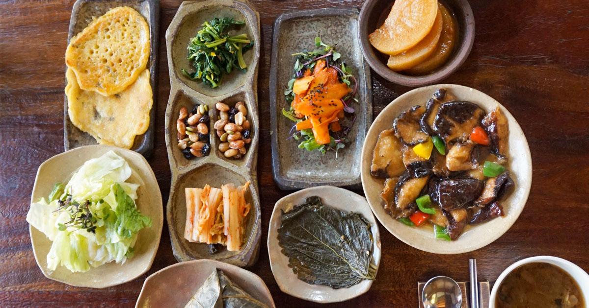 Мажи | Кёнбокгун сүм ресторан