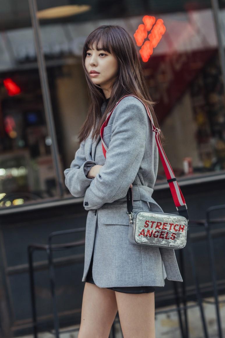 Check out Stretch Angels Holiday Edition bags, perfect for end-of-the-year gifts!