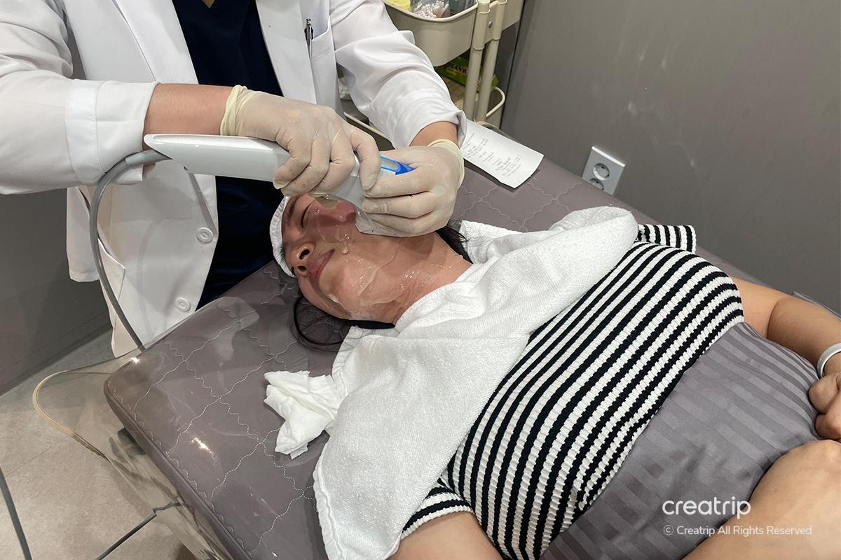 麗芬聚PPEUM診所內的施術空間,私密而舒適的環境。