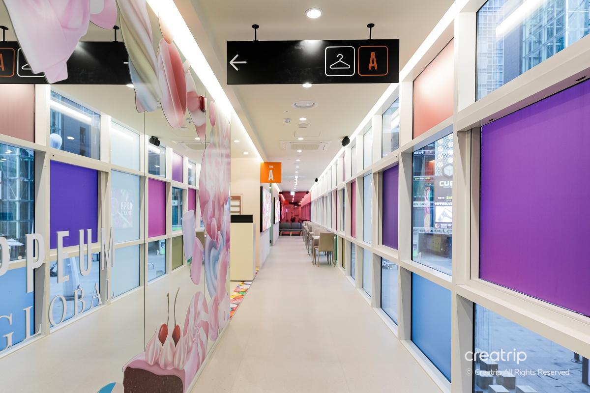 麗芬聚PPEUM診所的化妝間設施,方便用戶使用。