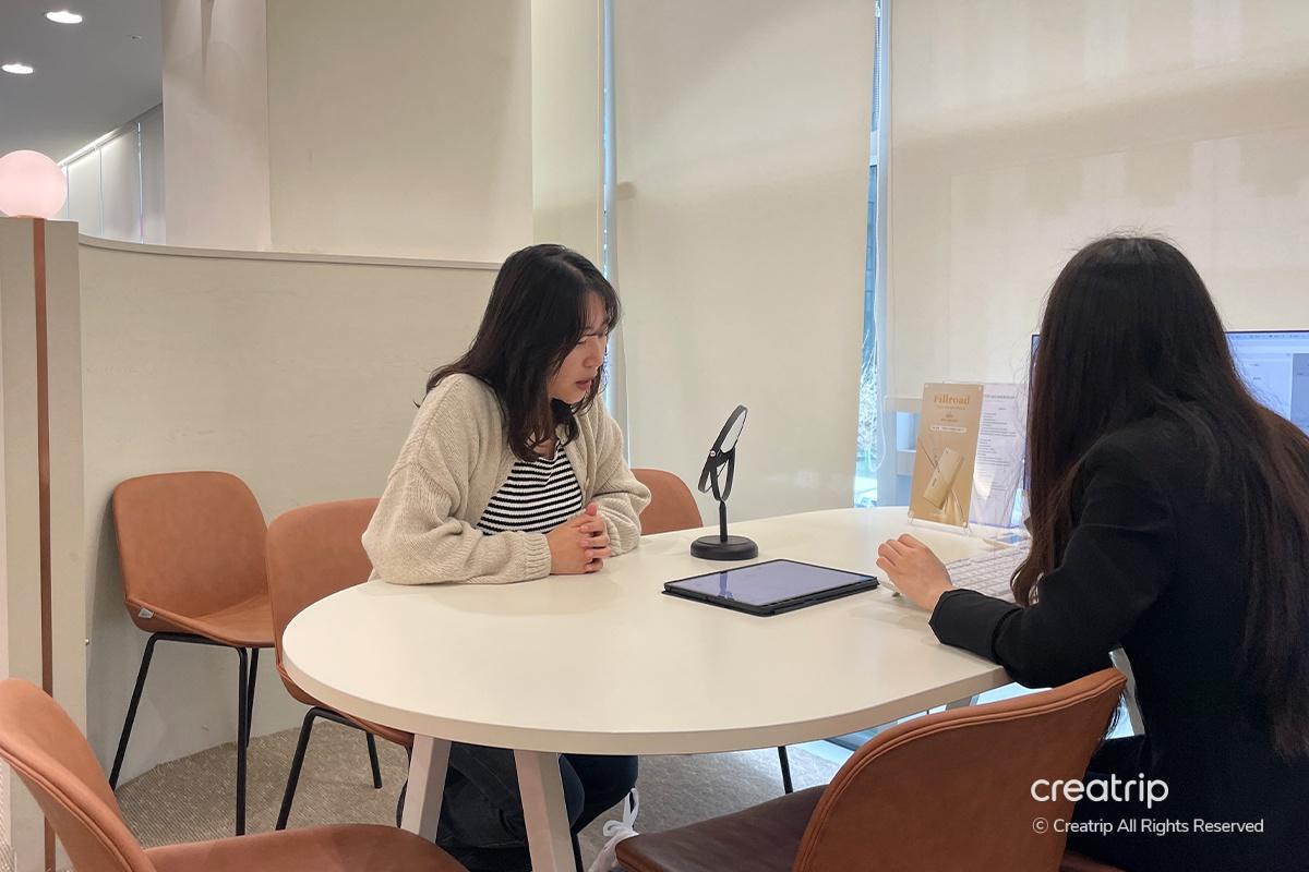 麗芬聚PPEUM診所內的休息區,提供各種便利設施。