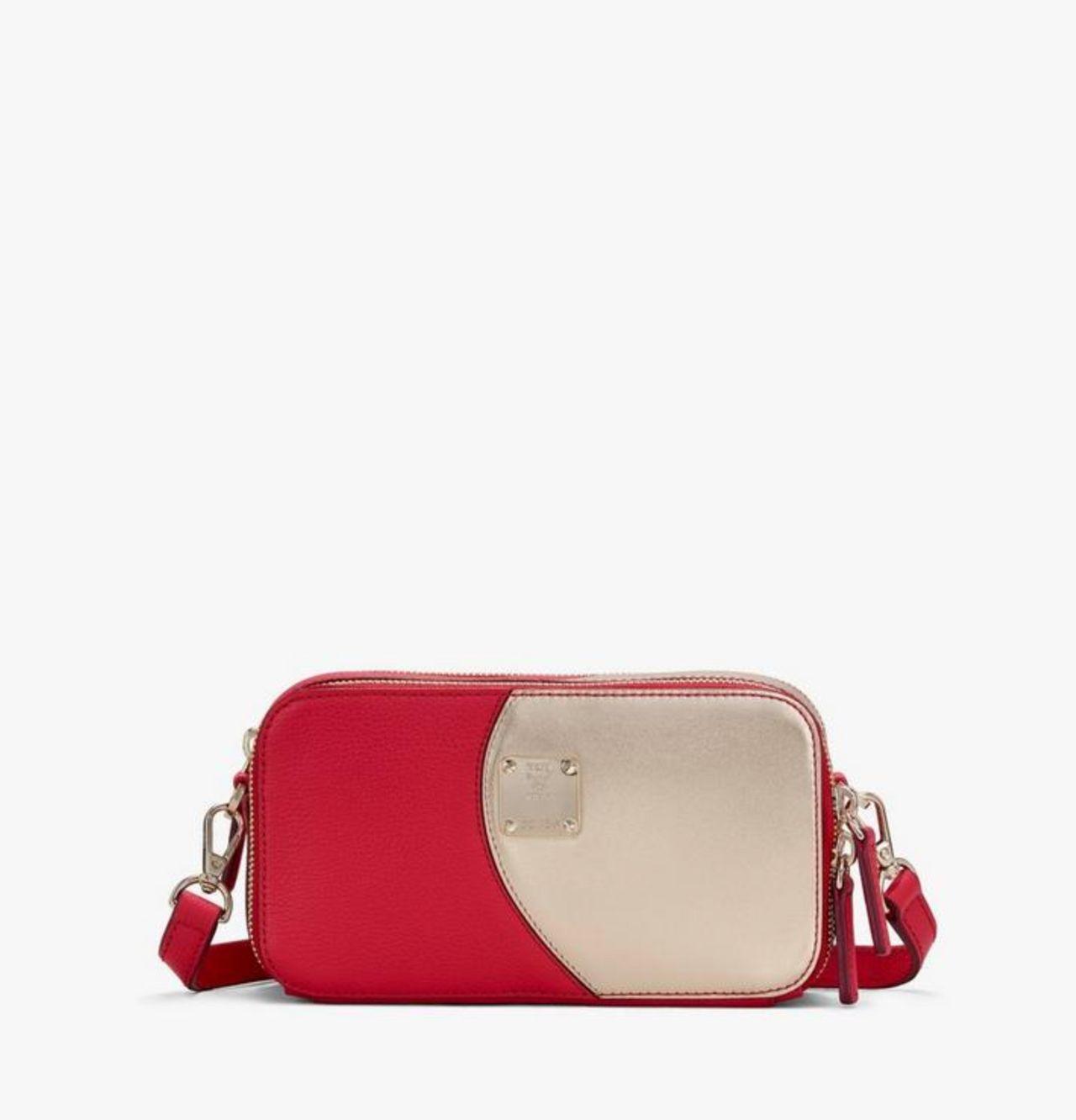 แบรนด์กระเป๋ายอดฮิตจากเกาหลี พร้อมคอลเลคชั่นต้อนรับตรุษจีน! เปลี่ยนกระเป๋ารับทรัพย์และโชคลาภกันซักหน่อยเป็นไงคะ?