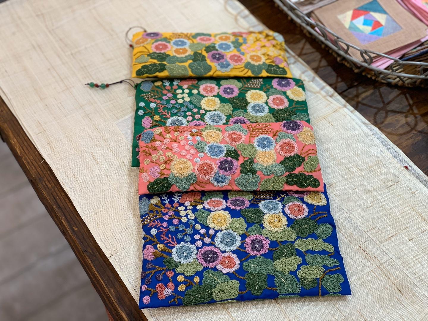 Insadong Woorimi(우리美) | Korean traditional handmade souvenirs!