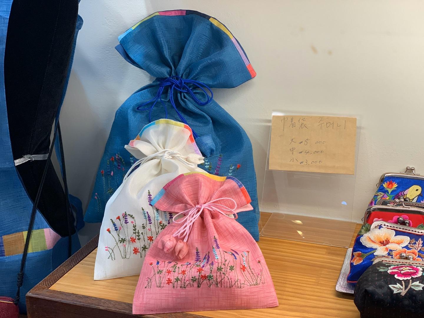 Insadong Woorimi(우리美) | Korean traditional handmade souvenirs!