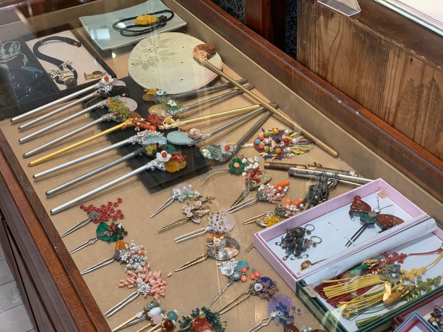 Insadong Woorimi(우리美) | Korean traditional handmade souvenirs!