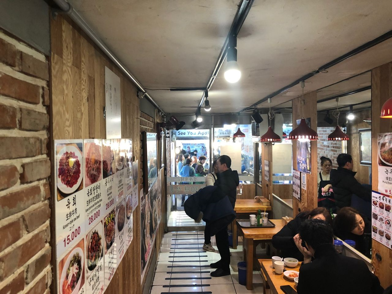 韓国美味しいお店、ソウル美味しいお店、伝統のお店、クァンジャンシジャン 美味しいお店、広蔵市場 美味しいお店、晋州ユッケ、チンジュユッケ