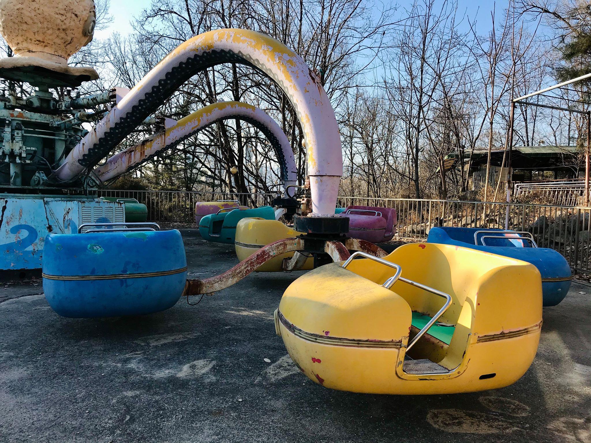 สวนสนุกร้างยงมาแลนด์ สถานที่ยอดฮิตสำหรับถ่ายโฟโต้ชู้ตและ MV ของเหล่าไอดอล! แวะมาและจะรู้ว่าโพสต์ยังไงก็ปัง