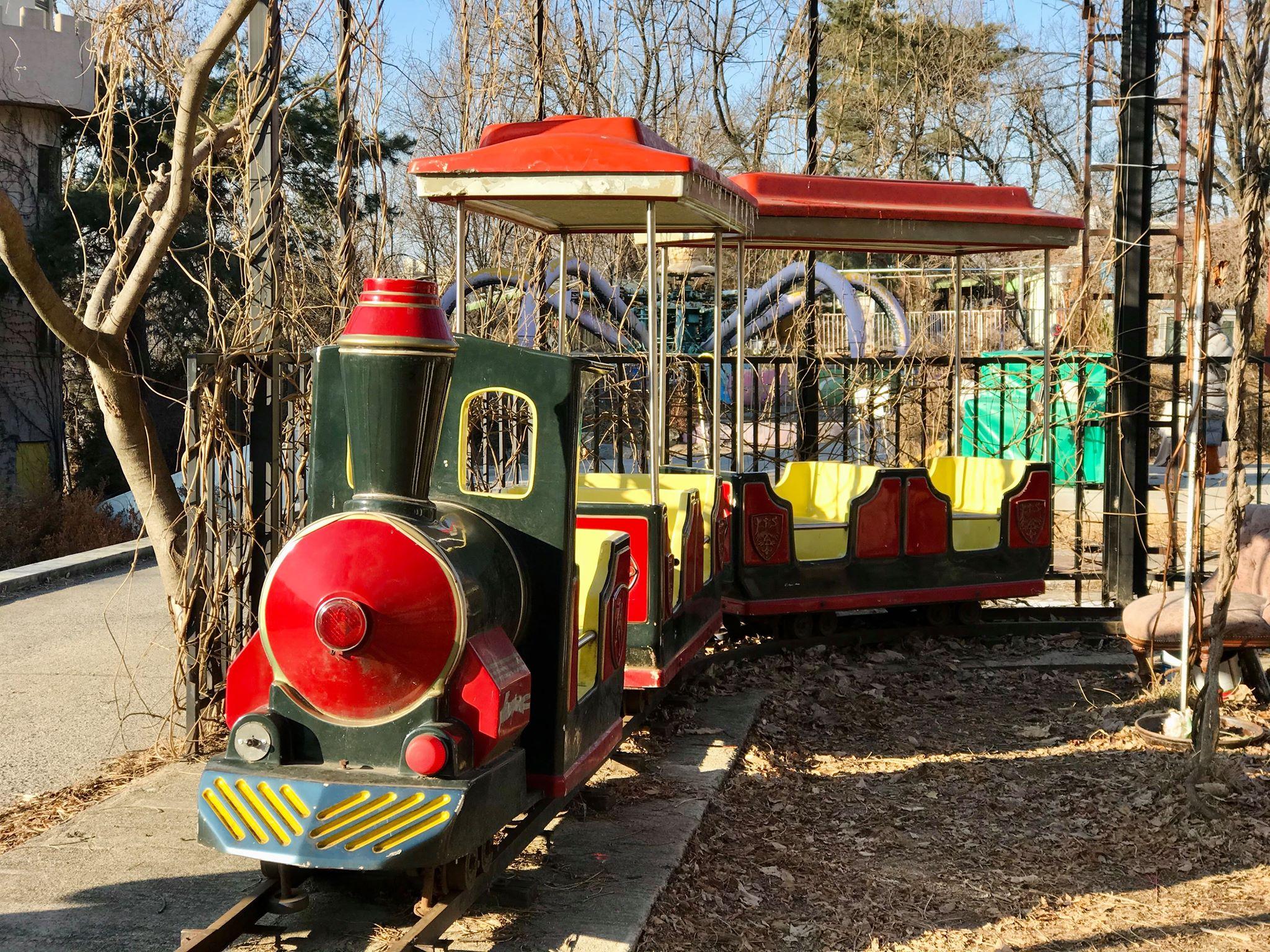 สวนสนุกร้างยงมาแลนด์ สถานที่ยอดฮิตสำหรับถ่ายโฟโต้ชู้ตและ MV ของเหล่าไอดอล! แวะมาและจะรู้ว่าโพสต์ยังไงก็ปัง