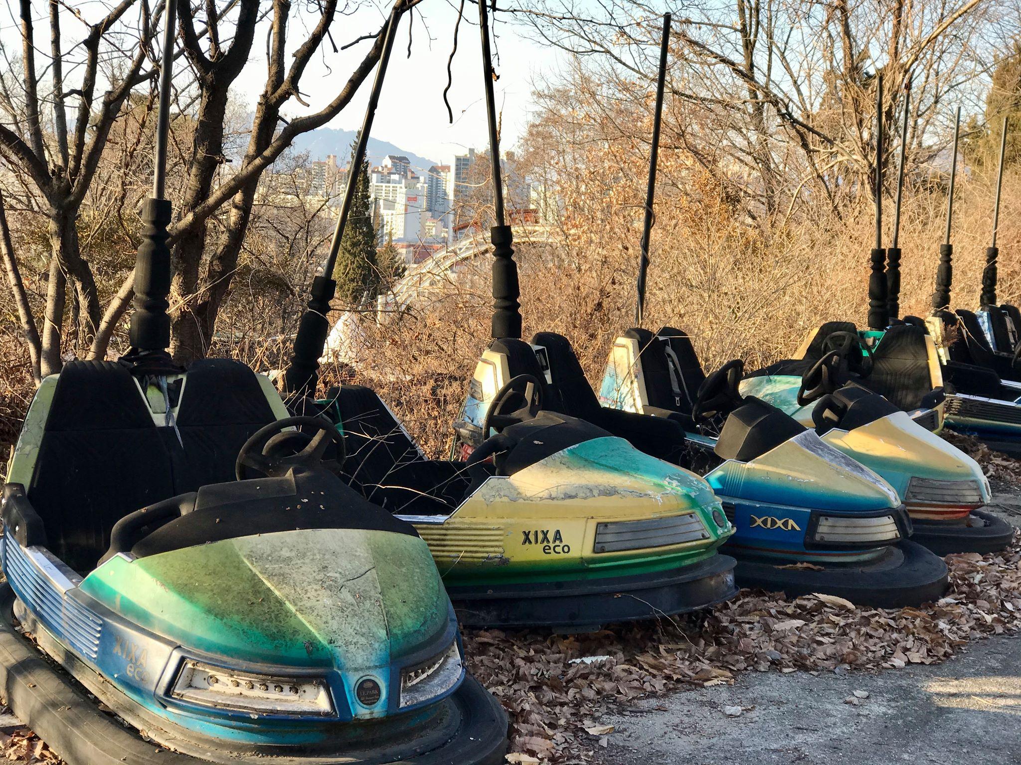 สวนสนุกร้างยงมาแลนด์ สถานที่ยอดฮิตสำหรับถ่ายโฟโต้ชู้ตและ MV ของเหล่าไอดอล! แวะมาและจะรู้ว่าโพสต์ยังไงก็ปัง